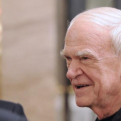 El escritor Milan Kundera muere a los 94 años de edad